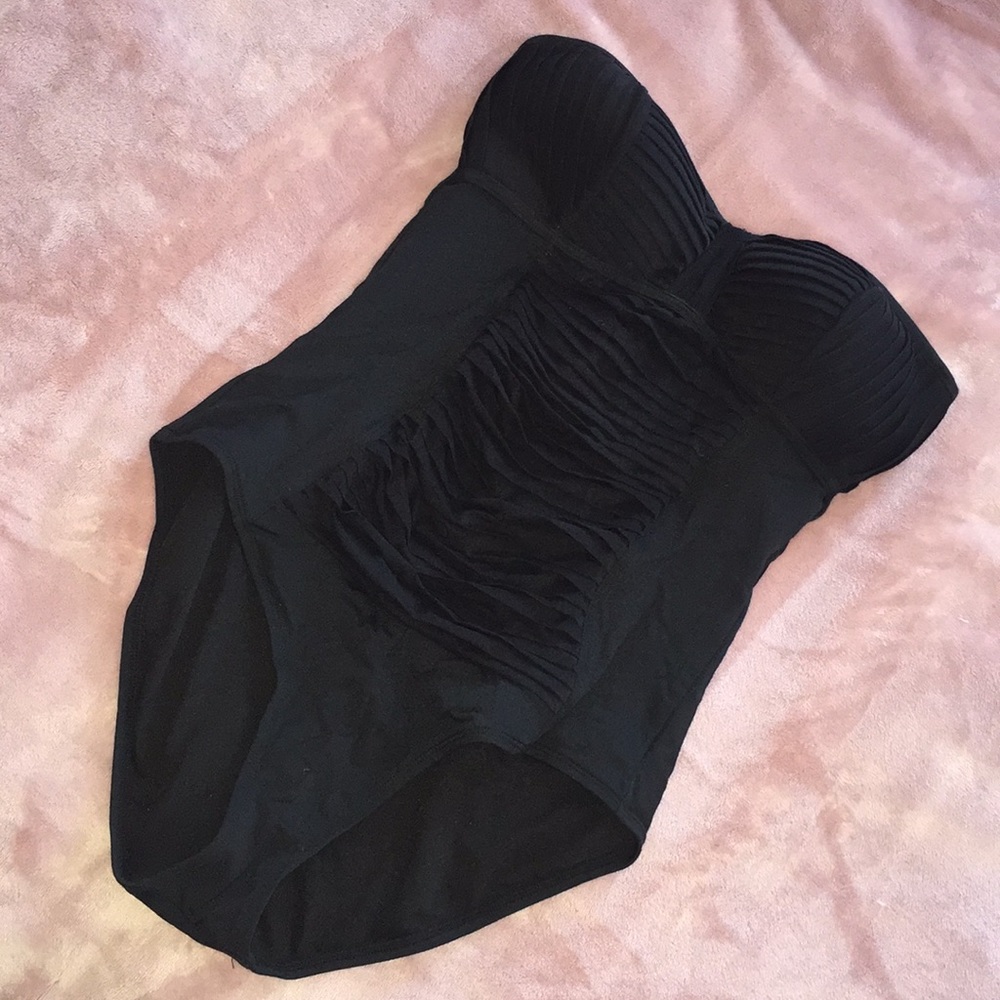 Black strapless swimsuit size 8